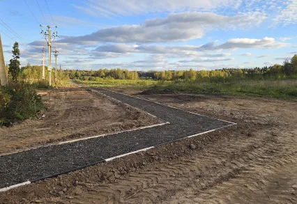 Завершено строительство новой пешеходной дорожки в КП «Новое Фелисово»