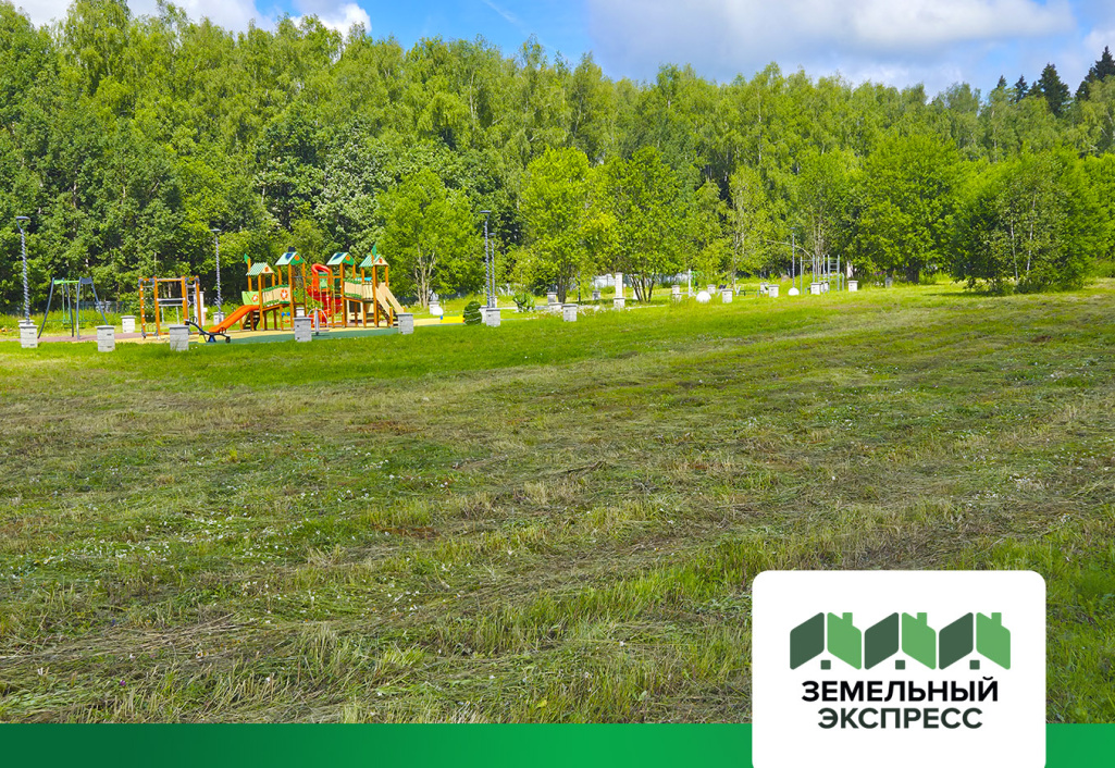 В КП «Триумфальный» идёт активная работа по уходу за территориями