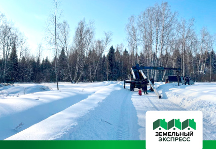 Установка опор ЛЭП в поселке "Лесной Остров"