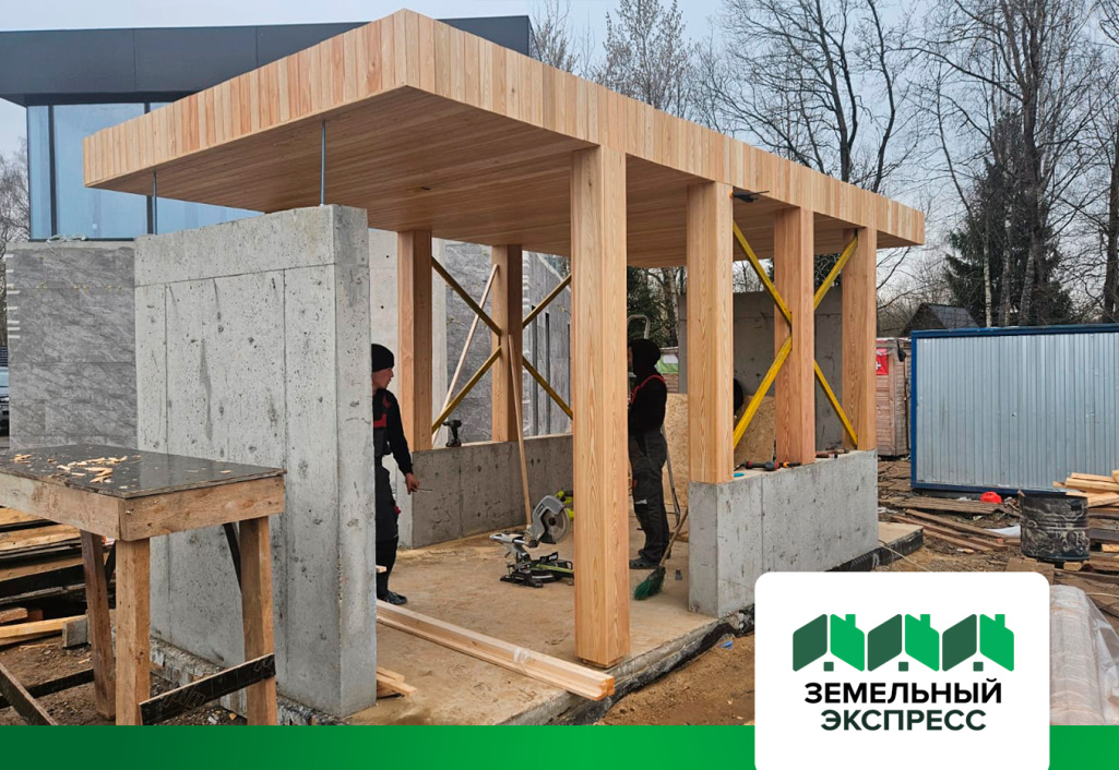 Завершаются работы по отделке дома охраны и монтажу беседки в КП "Триумфальный"
